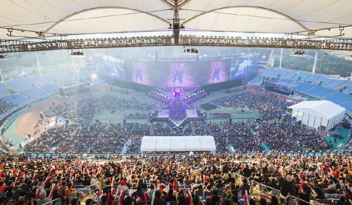 在2025年Starladder Major布达佩斯比赛中，技术问题导致比赛延迟