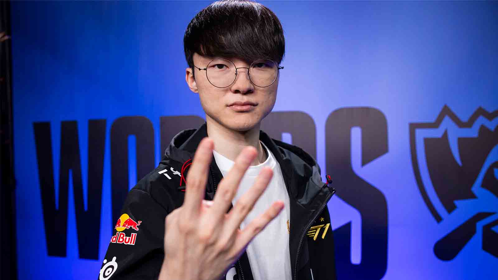 Complexity 在 BLAST Premier： Fall Groups 2024 上击败了 OG