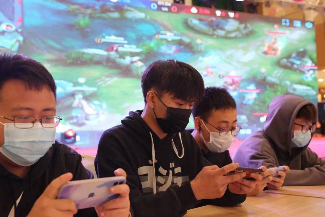 扑克中什么叫策略失衡（如何理解扑克中的策略失衡）